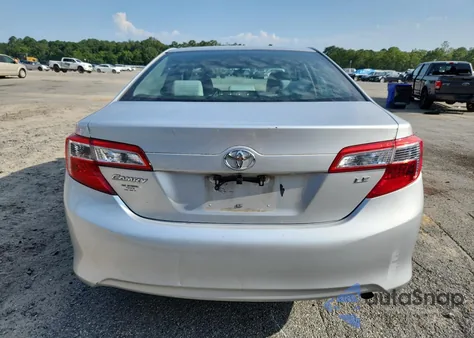 2013 Toyota Camry L z USA, uszkodzony, nr VIN 4T1BF1FK7DU254000